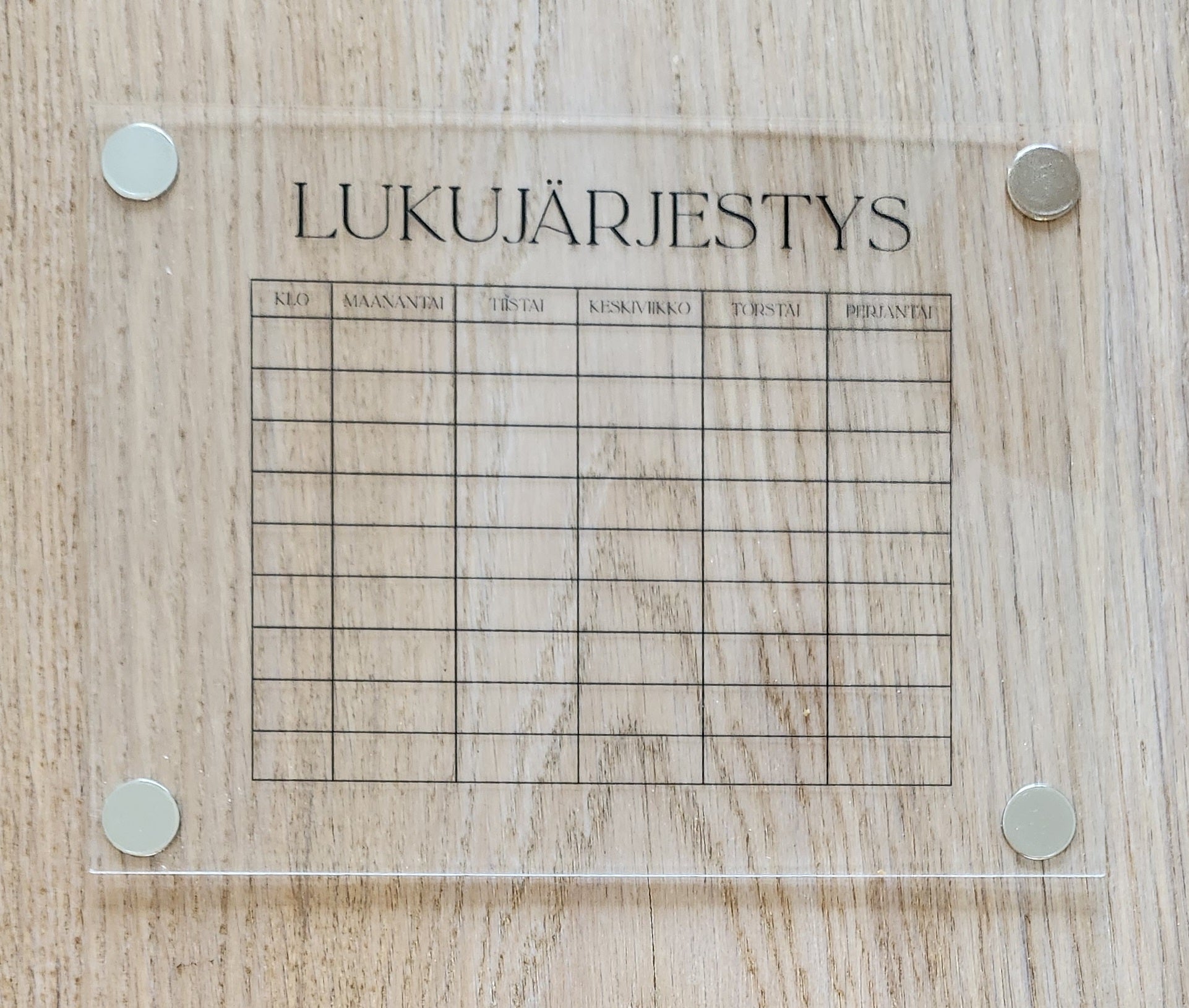 Lukujärjestys (tyhjä) jääkaapin oveen