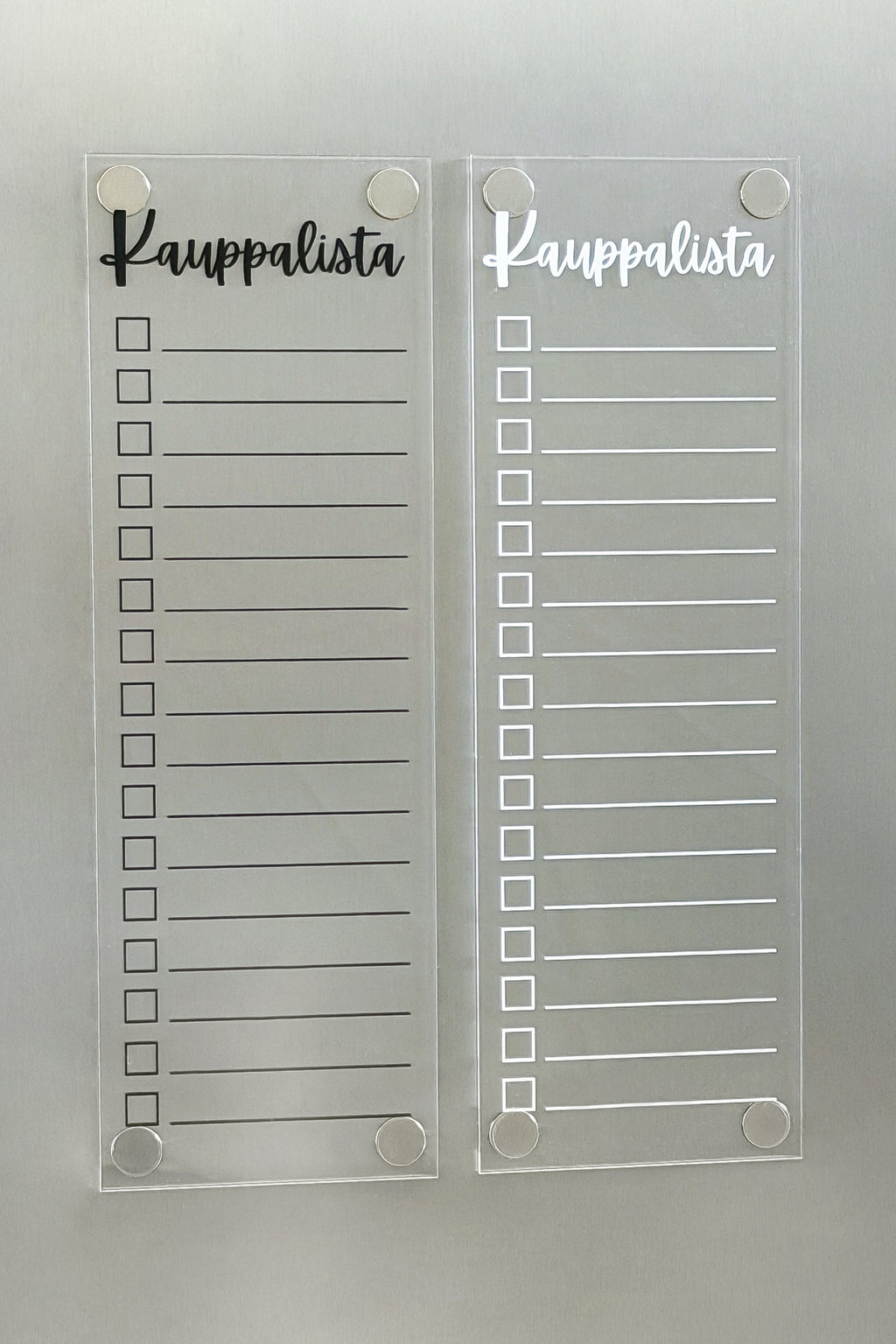 Kauppalista jääkaapin oveen