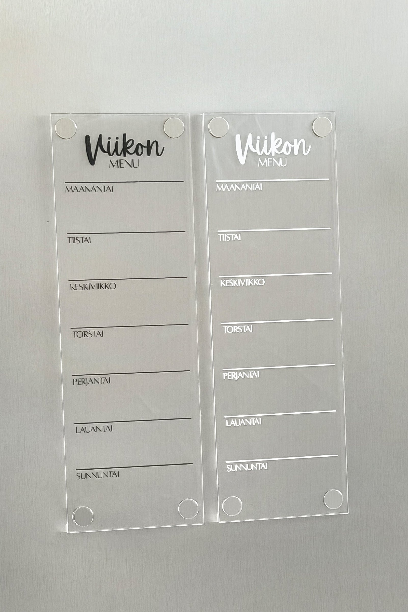 Menu jääkaapin oveen